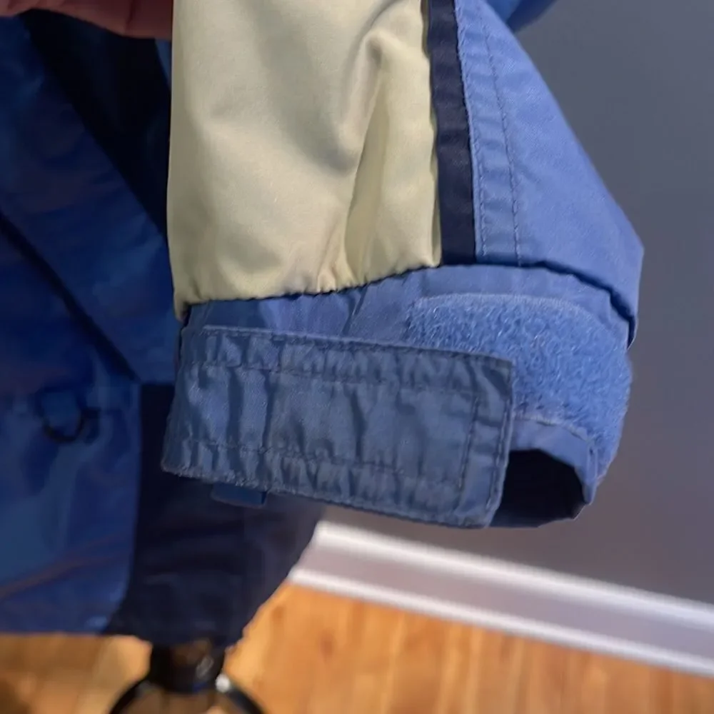 Columbia Fire Ridge blue/navy/light gray zipper/snap front snowboard jacket. Sm